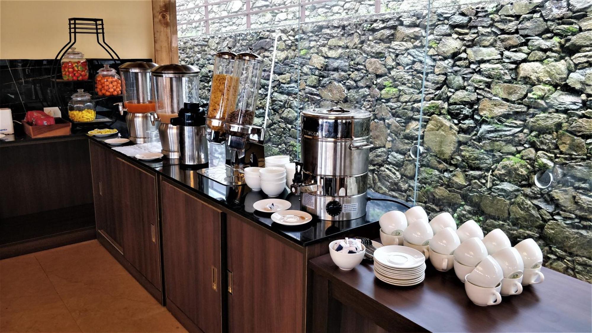 The Bugyal Hotel คานาตัล ภายนอก รูปภาพ