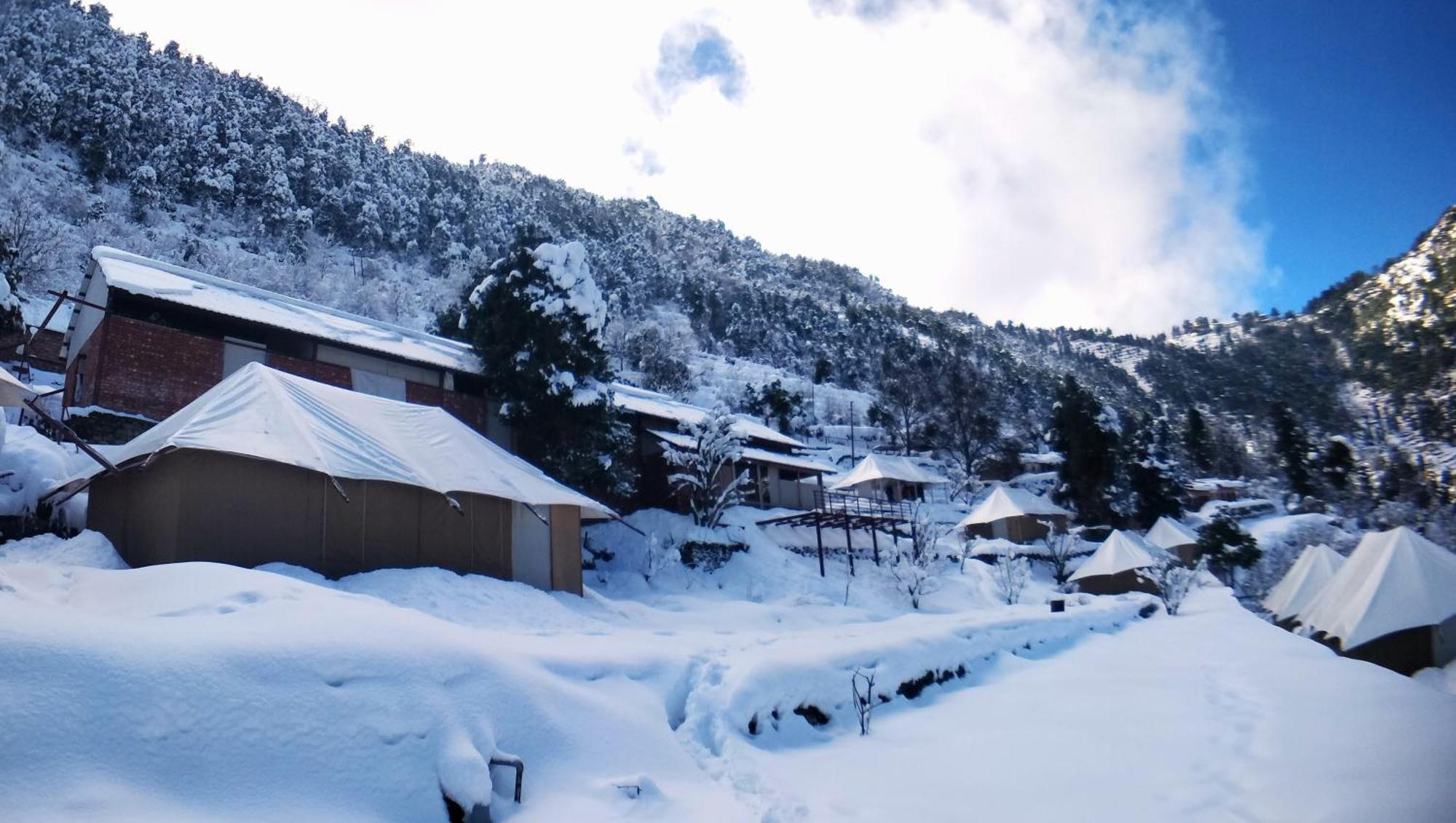 The Bugyal Hotel คานาตัล ภายนอก รูปภาพ